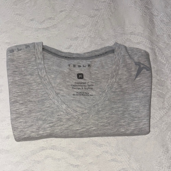 Gently Loved Tesla Heather Gray V-Neck Tee - Picture 7 of 8
